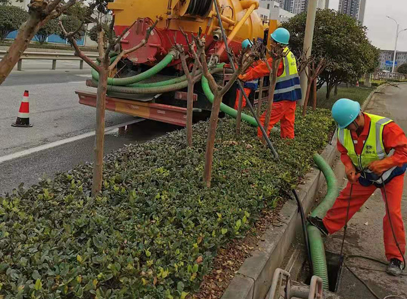 多宝镇市政管道清淤